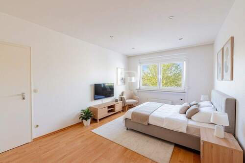 OG Zimmer hinten KI - 