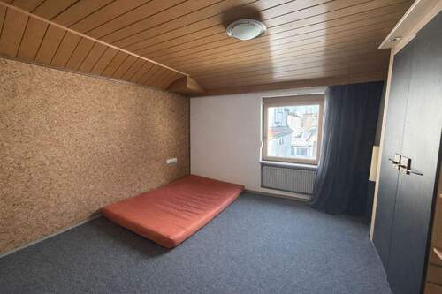 Schlafzimmer - Etagenwohnung mit 73,00 m&sup2; in Stuttgart Bad Cannstatt zum Kaufen