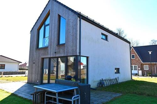 Hausansicht - 5 Zimmer Einfamilienhaus zum Kaufen in Klausdorf