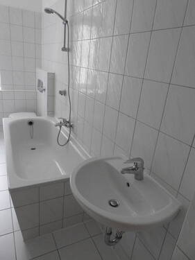 Bad m. Fenster - 