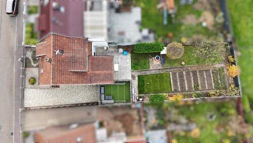 Bild 2 - 4 Zimmer Mehrfamilienhaus, Wohnhaus zum Kaufen in Pirmasens