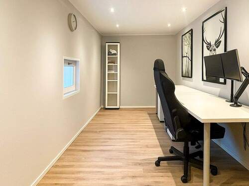 Arbeitszimmer - digital leer - 