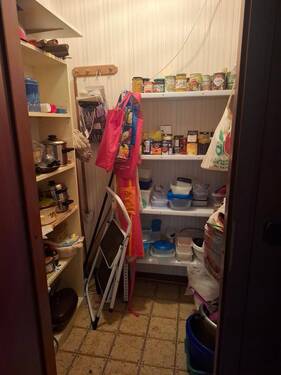 kleine Abstellkammer im EG - 