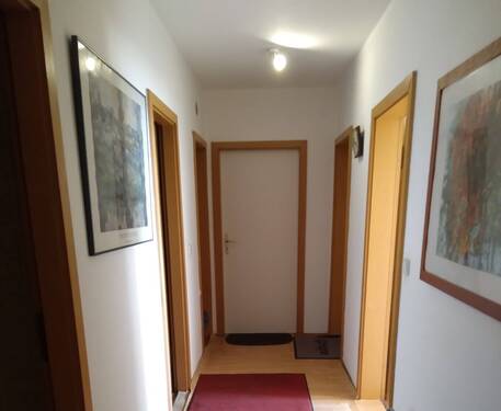 Flur - 3 Zimmer Etagenwohnung zum Kaufen in Offenbach am Main