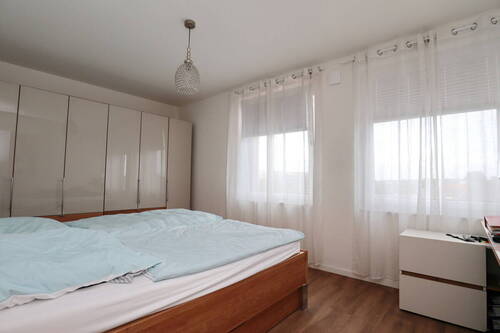 Schlafen - Etagenwohnung mit 82,00 m² in Henstedt-Ulzburg zur Miete