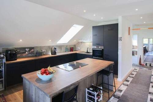 Küche 2 - Behaglichkeit pur: Sanierte 3-Zi.-Whg. mit Garage in Dorflage von Sterup