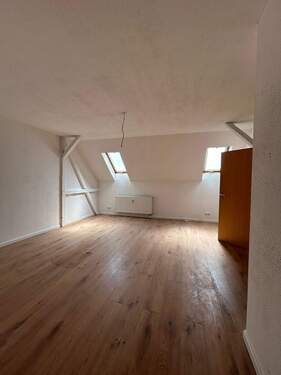 Wohnung DG links - 