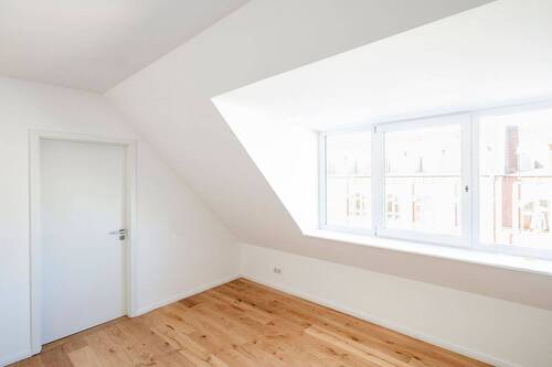 Zimmer 1 - 