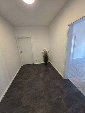 Flur (4) - 