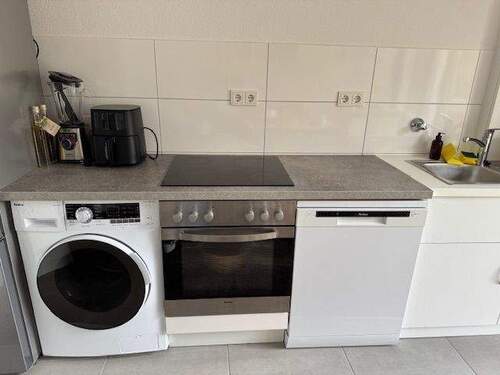 image1.jpeg - Etagenwohnung mit 55,00 m² in Saarbrücken zur Miete