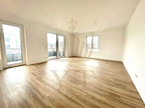 Wohnzimmer - 2 Zimmer Etagenwohnung zur Miete in Biesenthal