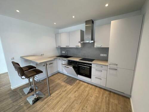 IMG_1681.JPG - Frei ab 01.07.2026 Trier-Zentrum 2 Zimmer-Wohnung Einbauküche Fußbodenheizung Balkon Aufzug Fitnessstudio