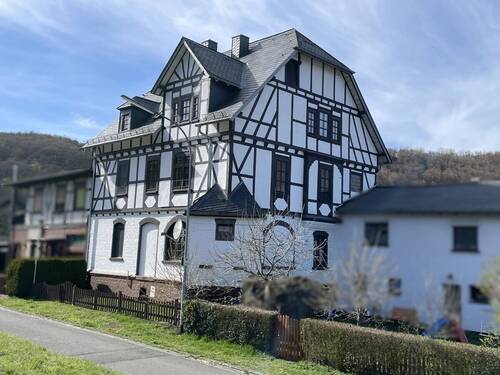 Bild 3 - 1 Zimmer Reihenmittelhaus in Breitscheid