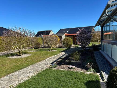 Garten - Mehrfamilienhaus, Wohnhaus mit 109,00 m&sup2; in Pragsdorf zum Kaufen