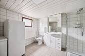 Badezimmer im Untergeschoss - 