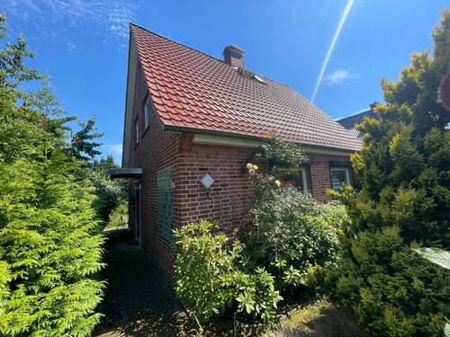 Eingang - 6 Zimmer Einfamilienhaus in Schneverdingen