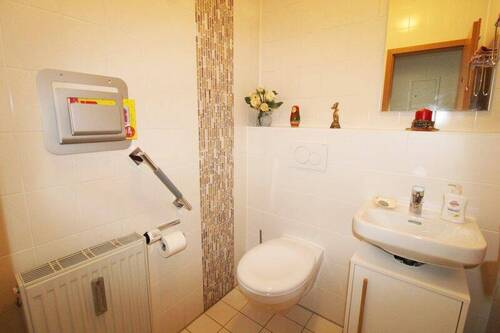 separates WC - 