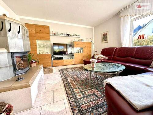 Wohnzimmer EG - 5 Zimmer Einfamilienhaus in Burkhardtsdorf OT Kemtau