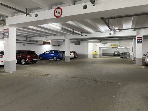 Tiefgarage - 