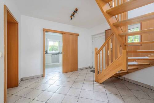 Flur - Einfamilienhaus mit 186,00 m&sup2; in Schönwalde-Glien zum Kaufen