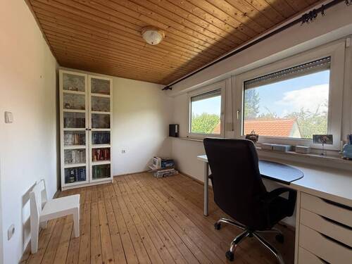 Zimmer 1 im OG (Durschgangszimmer) - 