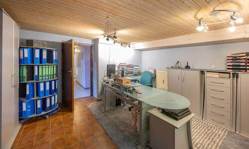 Schöner Raum im KG - 