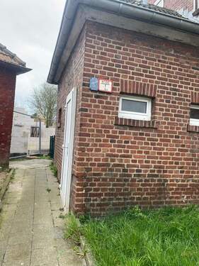 Seitenansicht - 5 Zimmer Reihenendhaus zum Kaufen in Alsdorf