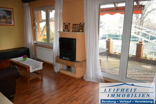 Wohnlounge mit Terrasse - 