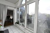Wintergarten - Traumhafte 3-Zimmer WG mit Wintergarten, Terrasse, Balkon, Keller & TG in zentraler Lage