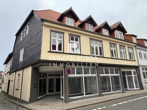Wohnung im Obergeschoss - 2,5-Raum-Wohnung mit EBK - 464,00 EUR Kaltmiete, ca.  80,10 m² Wohnfläche