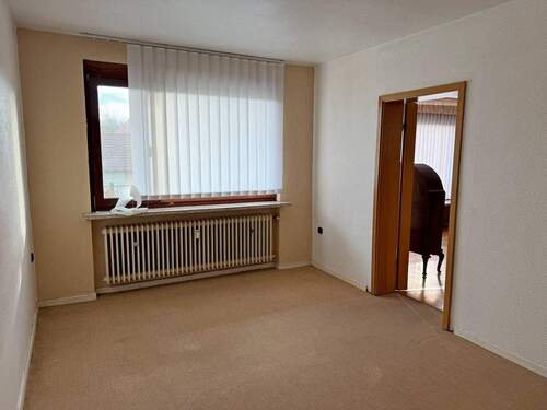 Schlafzimmer 2 (Whg. OG) - 