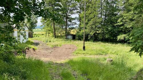 weiteres Grundstück - 