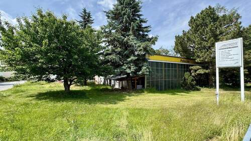 Grundstück mit Halle - 8 Zimmer Einfamilienhaus zum Kaufen in Kubschütz