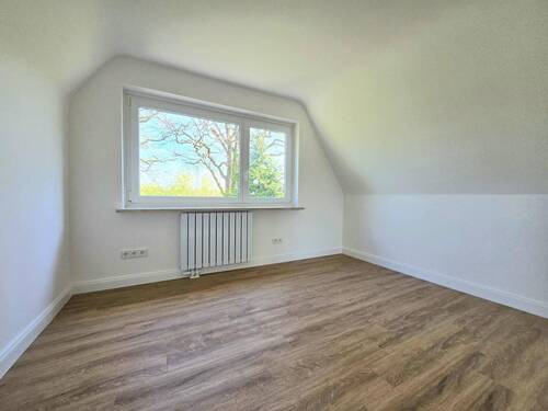 Zimmer im Dachgeschoss Ansicht 2 - 