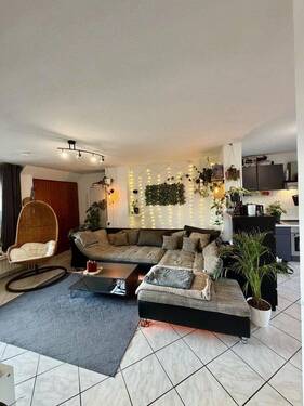 Aktuelle Möblierung Wohnraum - 1 Zimmer Etagenwohnung zur Miete in Dortmund