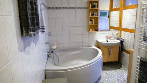 Wannenbad EG - 