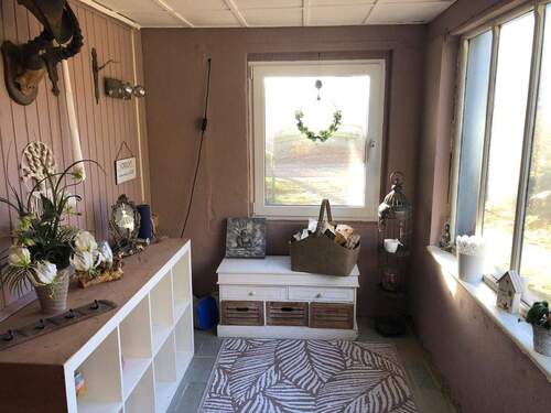 Einladender Eingangsbereich - 8 Zimmer Doppelhaushälfte zum Kaufen in Werder