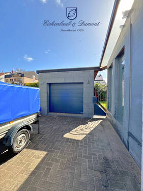 Garage & Gartentor - Mehrfamilienhaus, Wohnhaus mit 221,00 m&sup2; in Saarbrücken / Brebach zum Kaufen