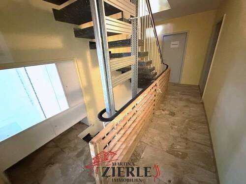 9 Treppen EG - 