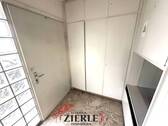 10 Eingangsbereich EG - 
