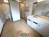 24- WC UG - 