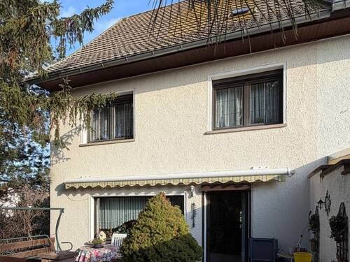 Rückfront - 6 Zimmer Doppelhaushälfte in Zeitz
