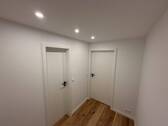 Flur vor Badezimmer - 