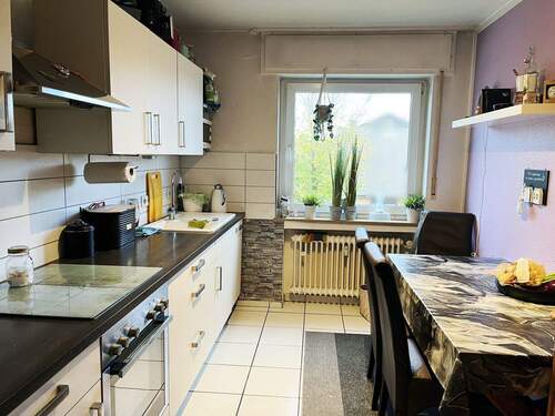 Helle freundliche Küche - 