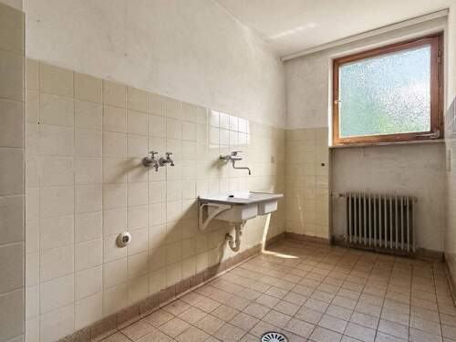 Souterrain-Hauswirtschaftsraum - 