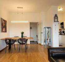 Zeitgenössisches Wohnen in Trier Castelnau (voll möbliert)