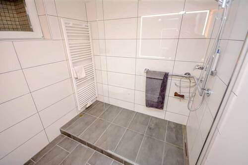 Duschbad UG - 