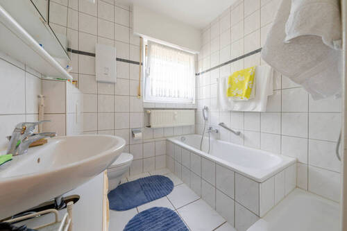 1. OG Badezimmer - 