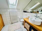 Bad mit Dusche DG - 
