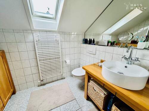Bad mit Dusche DG - 
